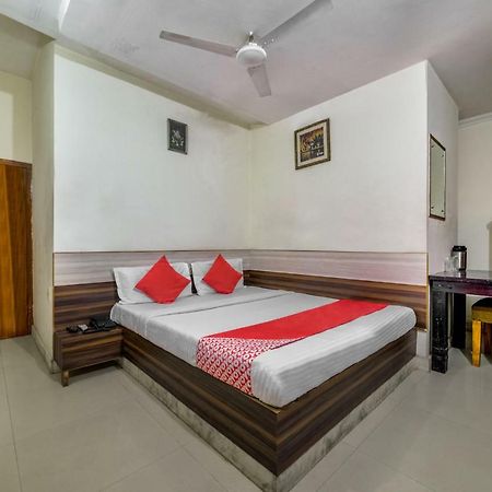 Oyo 40791 Hotel Hot N Fast Suratgarh Exteriér fotografie