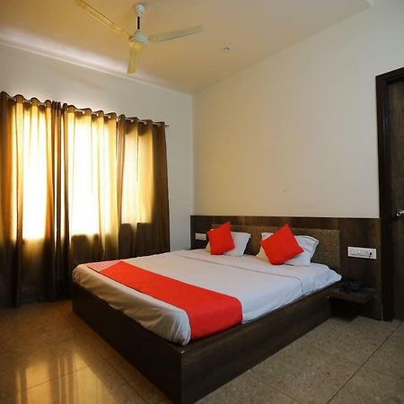 Oyo 40791 Hotel Hot N Fast Suratgarh Exteriér fotografie