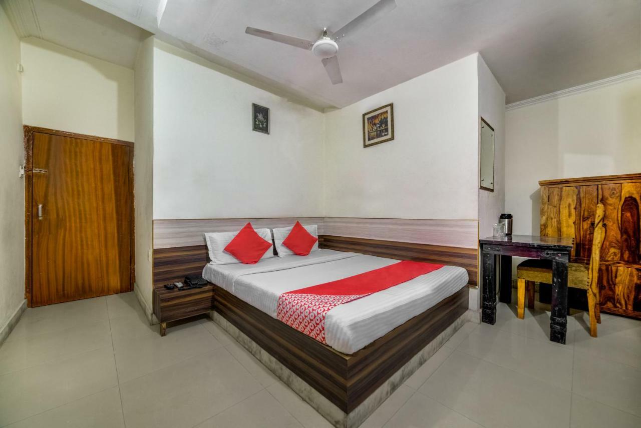 Oyo 40791 Hotel Hot N Fast Suratgarh Exteriér fotografie