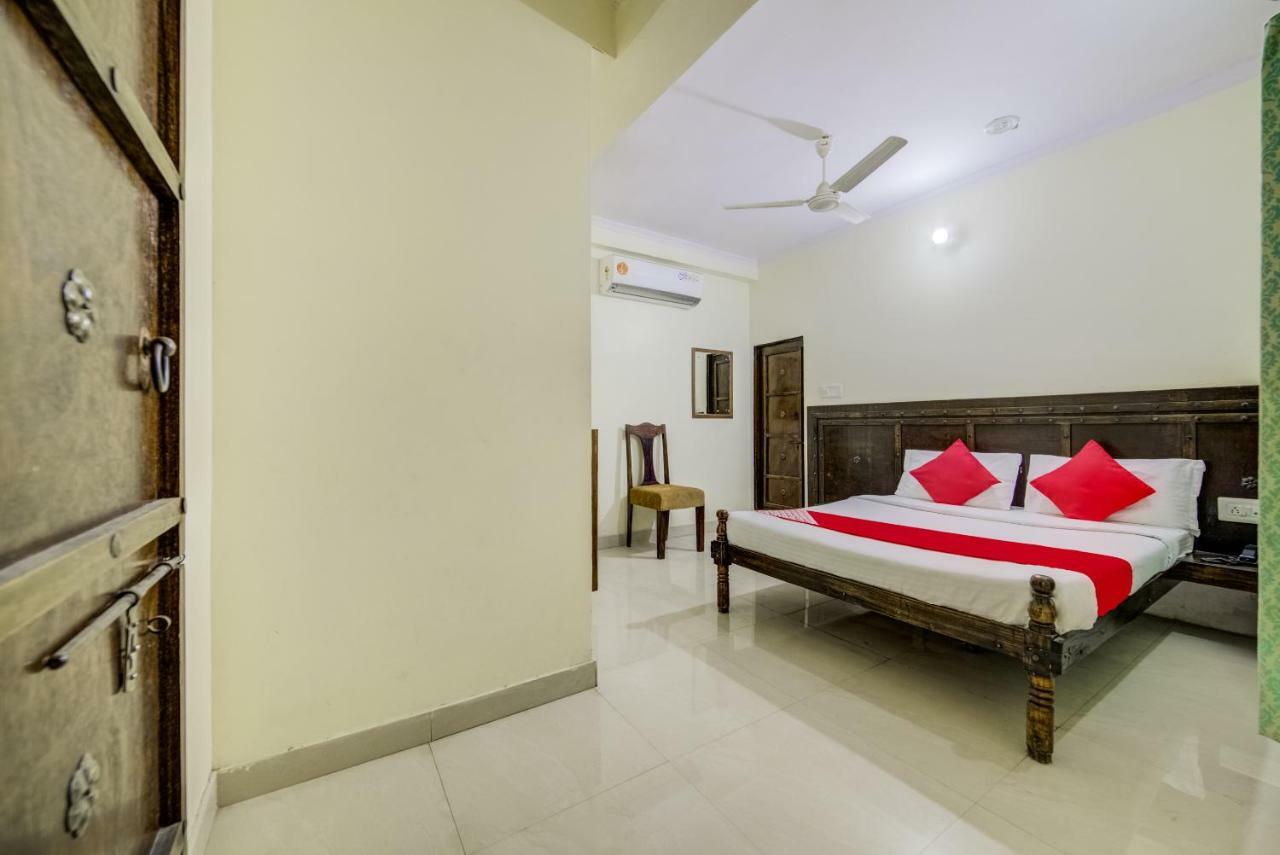 Oyo 40791 Hotel Hot N Fast Suratgarh Exteriér fotografie
