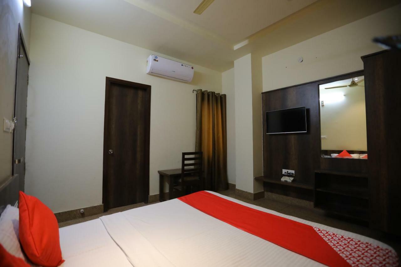 Oyo 40791 Hotel Hot N Fast Suratgarh Exteriér fotografie