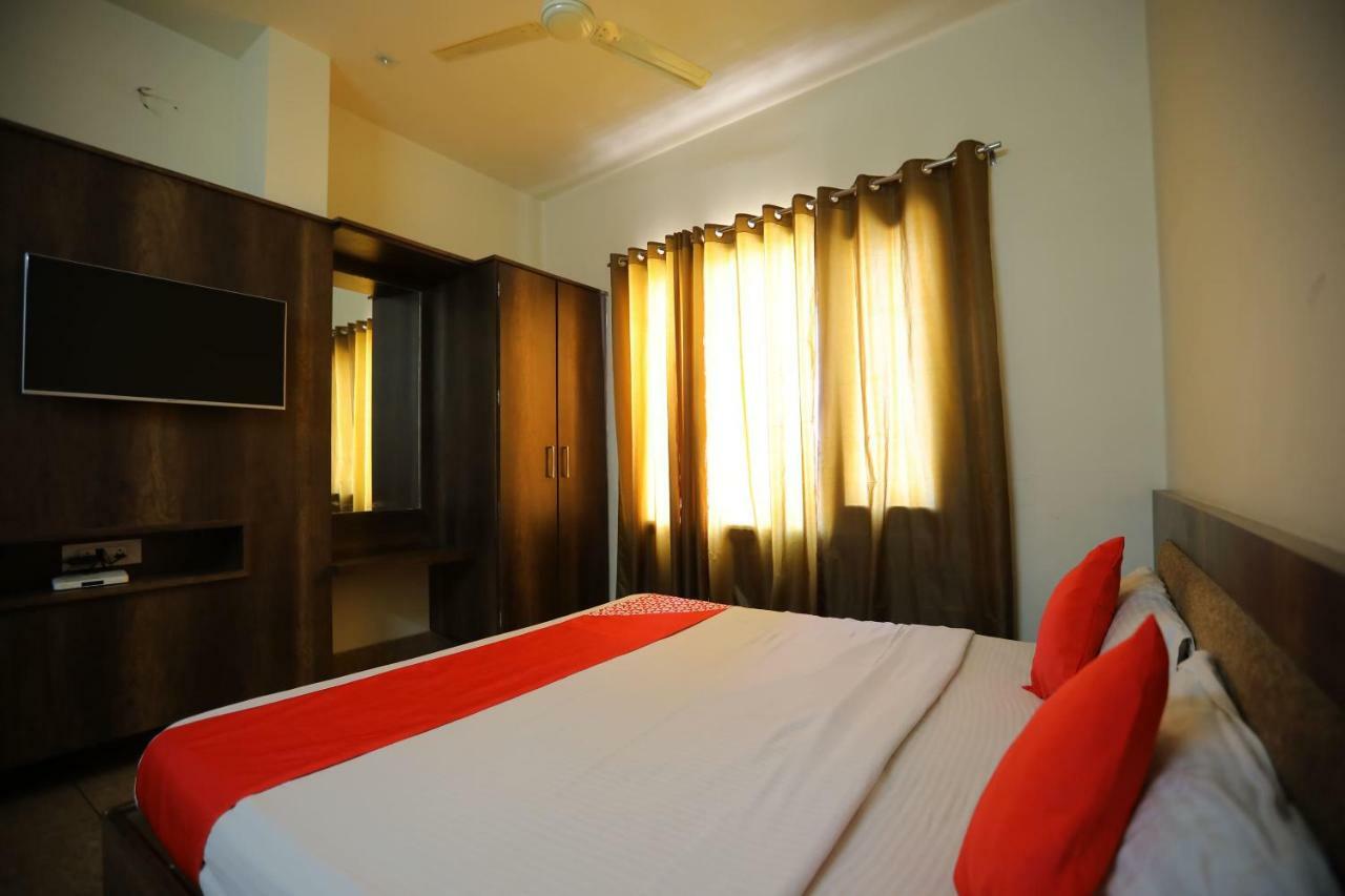 Oyo 40791 Hotel Hot N Fast Suratgarh Exteriér fotografie